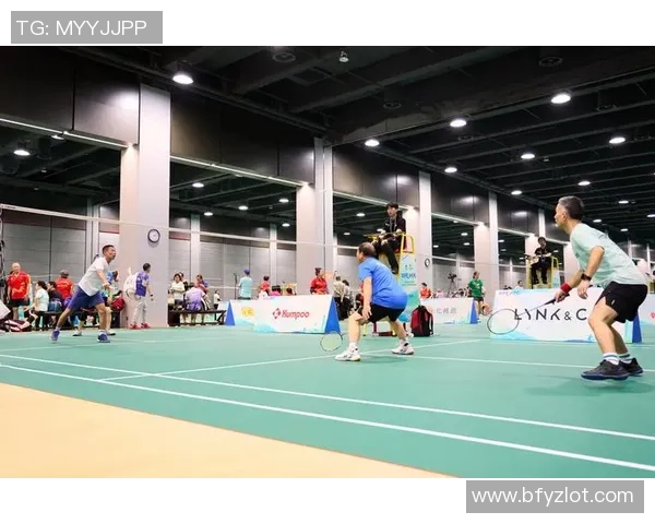 成都羽毛球队的实力解析与发展潜力探讨 成都羽毛球队的实力解析与发展潜力探讨