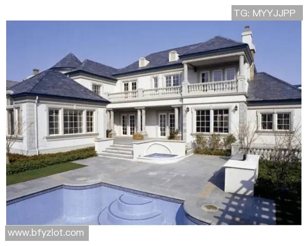 足球明星的豪宅揭秘他们居住的城市与奢华生活方式 足球明星的豪宅揭秘他们居住的城市与奢华生活方式